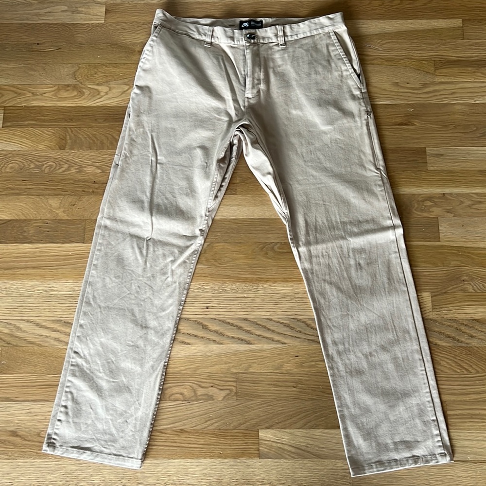 Nike SB Khaki Pant
